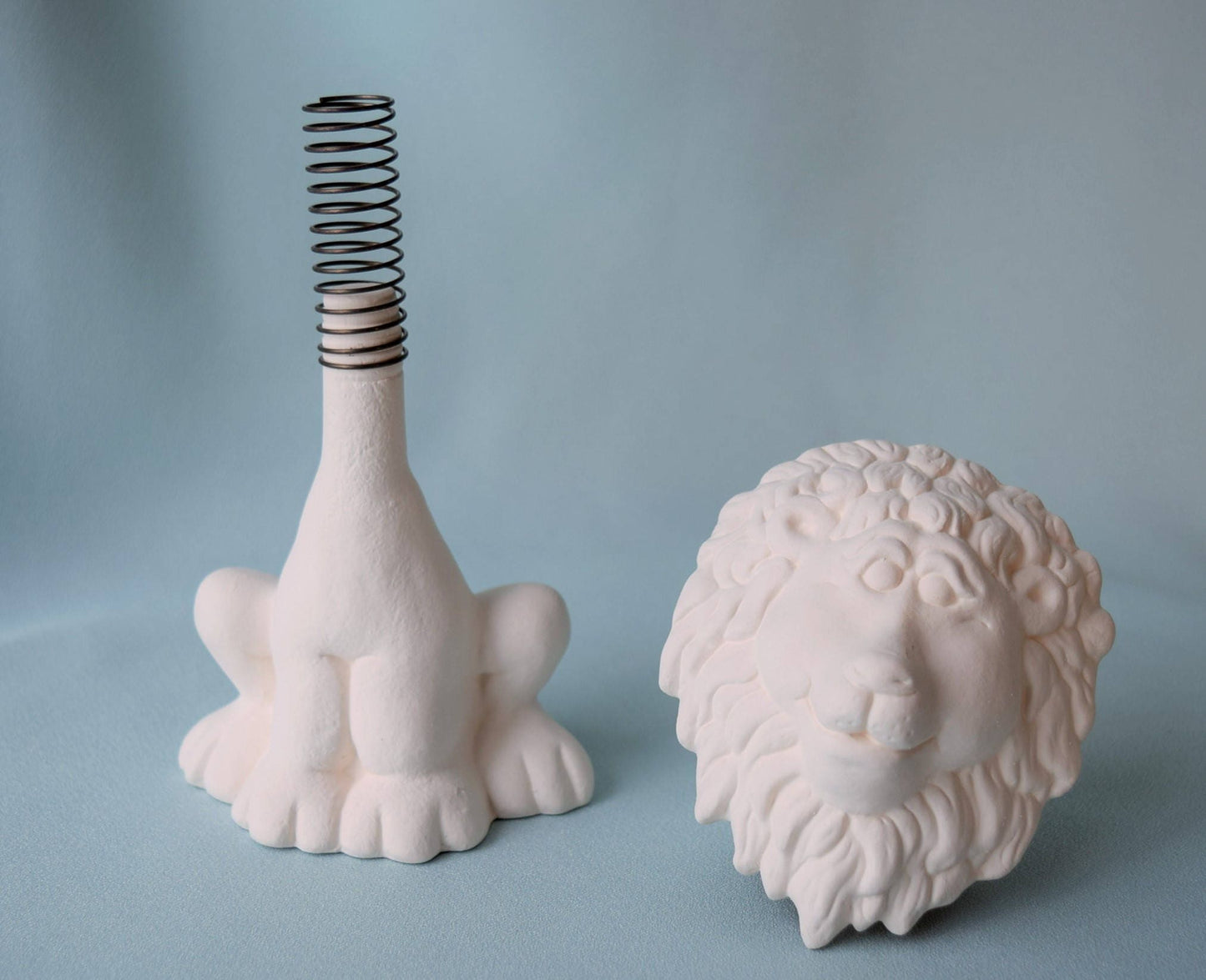 DIY Ceramic Lion Bobblehead: Unpainted Craft Project for Party Favors, Gifts, and Collectors