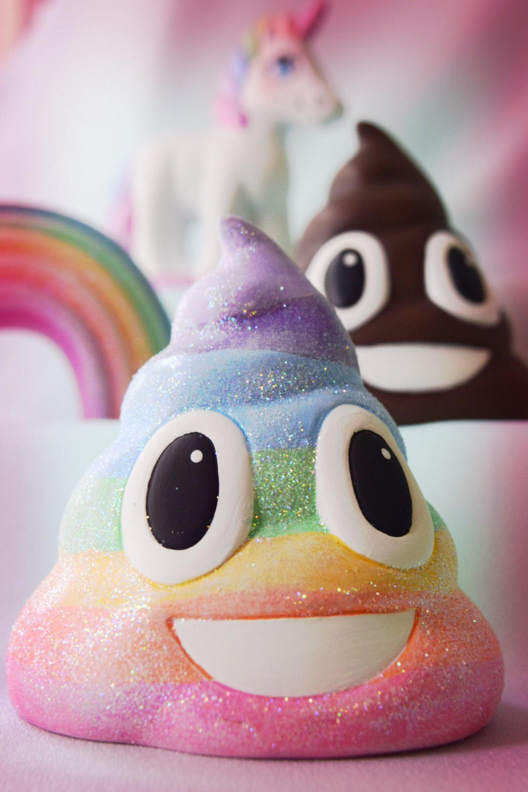 Ceramic Poop Emoji Ornament: Humorous Christmas Decoration, Birthday Gift, Party Favor Under 15