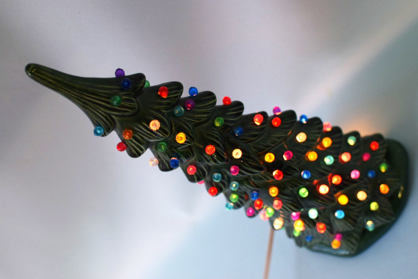 Multicolored Christmas Tree | Wispy Pine Style | Ceramic Light