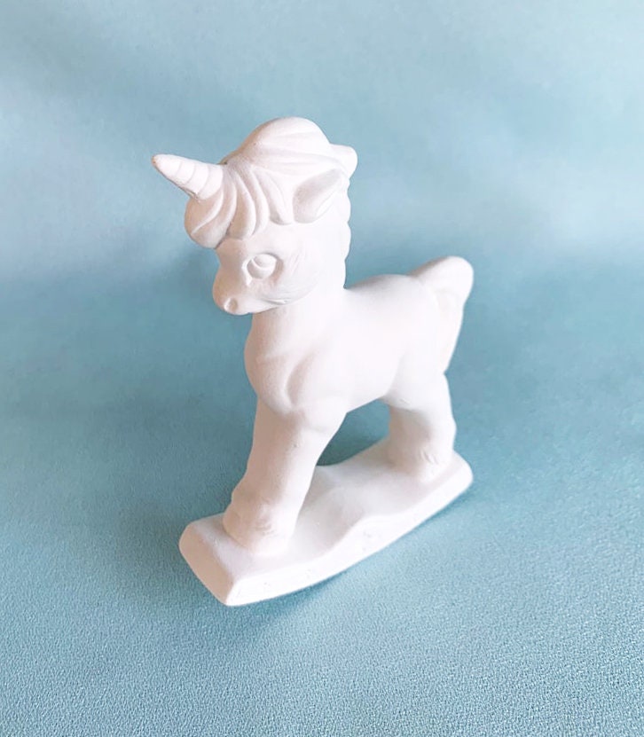 Ceramic Bisque Rocking Horse Keepsake: DIY Painting Project for Kids - Vintage-Inspired Knick-Knack Gift