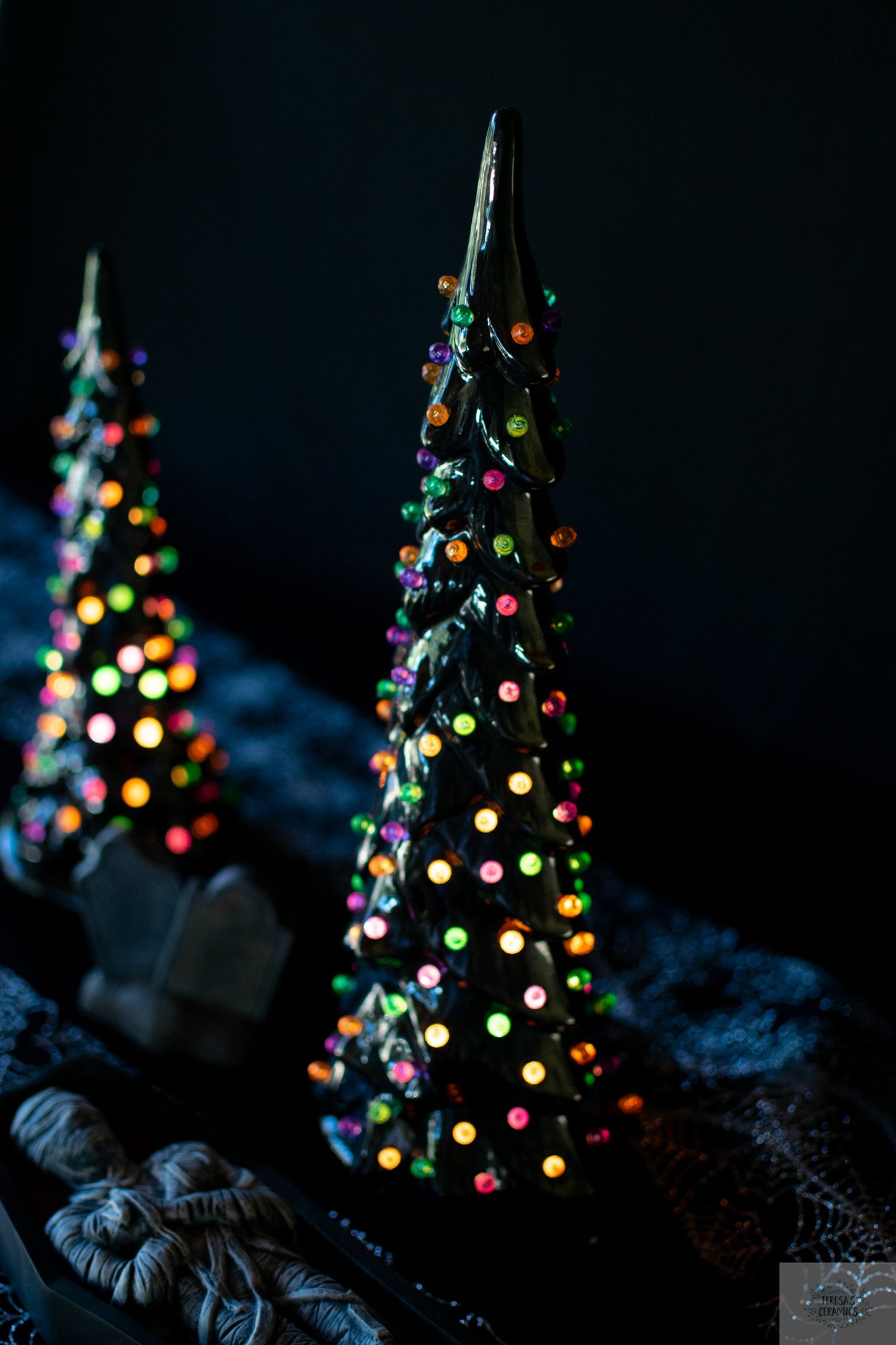 Spooky Halloween Tree | Wispy Pine Light