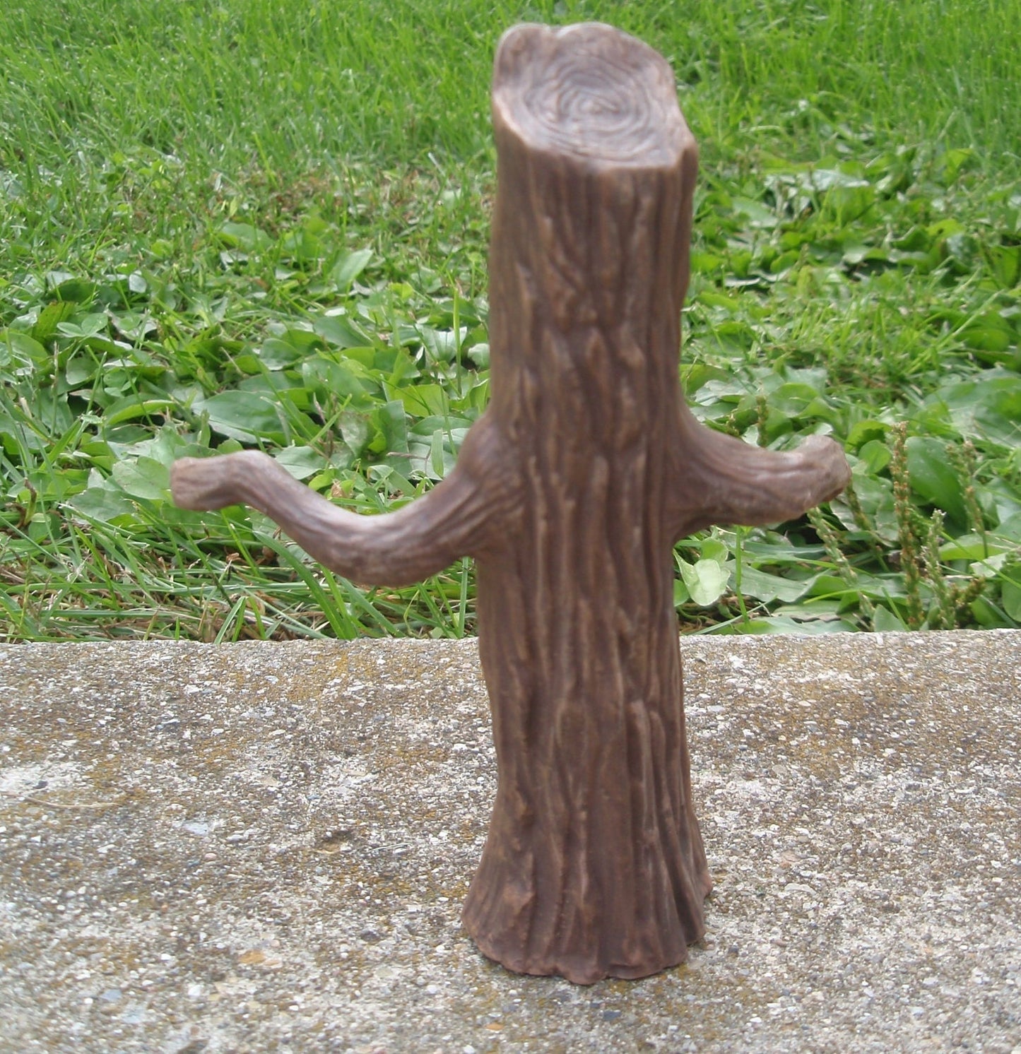 Spooky Tree Halloween Decoration - Ceramic Halloween Tree - Spooky Fairy House Accessories - Small Halloween Tree character - Spooky Decor