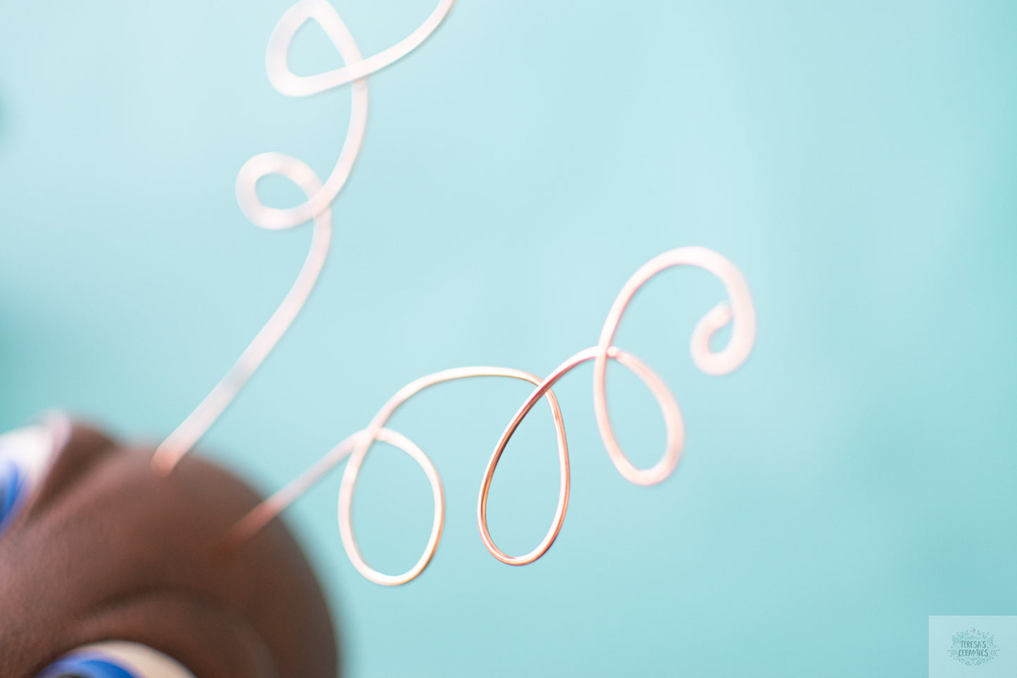 Oversized Picnic Ant Sculptures: Whimsical Garden & Patio Decor for Outdoor Yard Art Enthusiasts