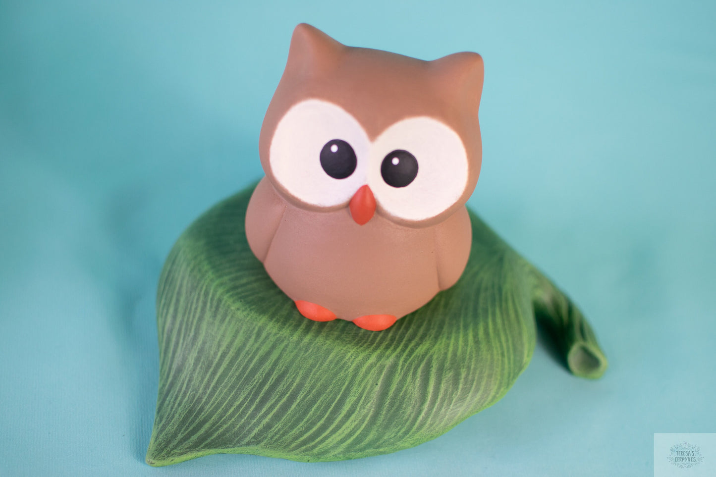 Adorable Ceramic Owl Figurine - Woodland Animal Decor, Baby Shower Gift, Cake Topper, Garden Accessory