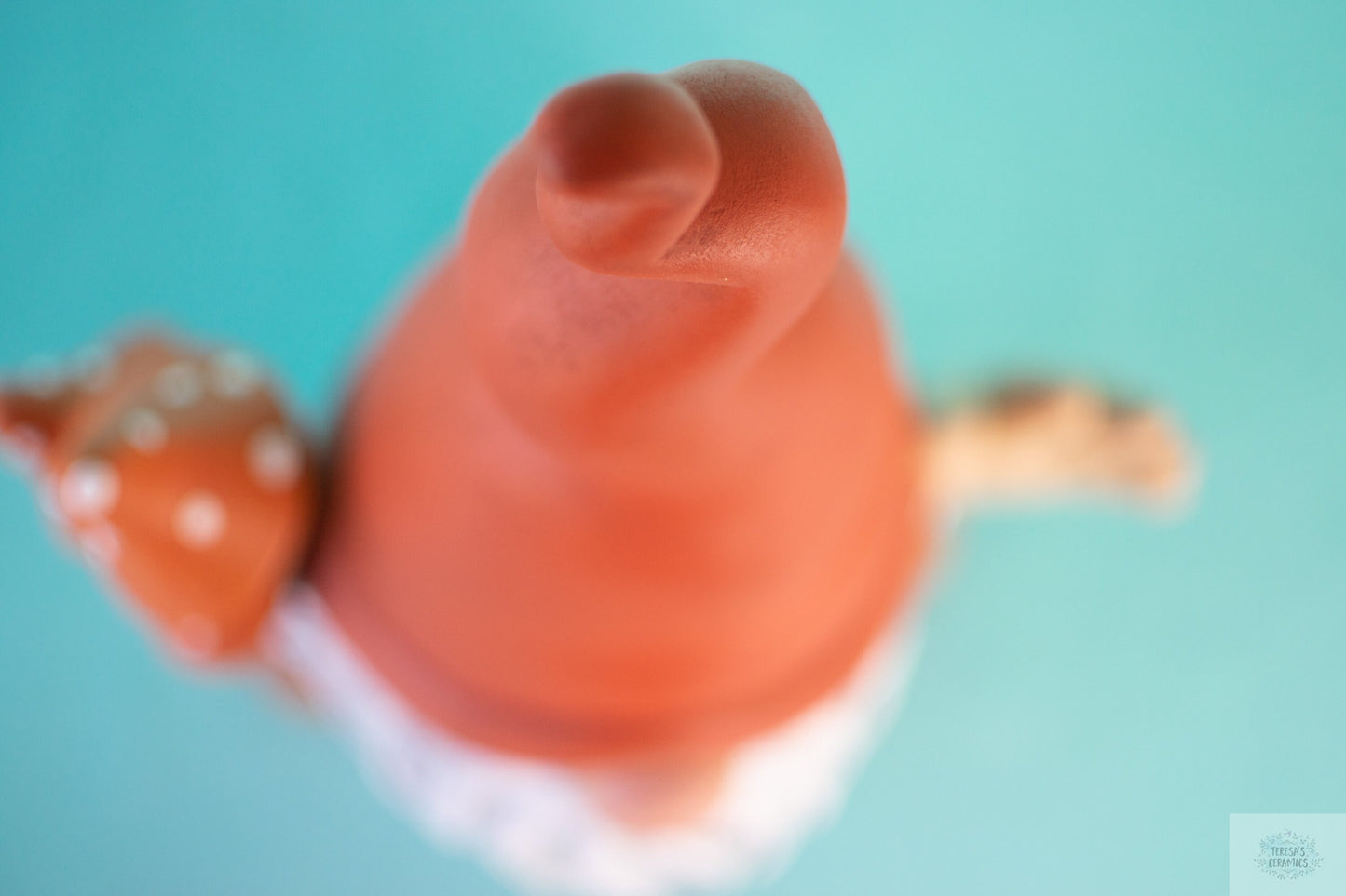 Garden Gnome | Gnome holding mushrooms | Gnome Statue | Outdoor Gnome | Yard Art | Backyard Decor |Gardeners Gift