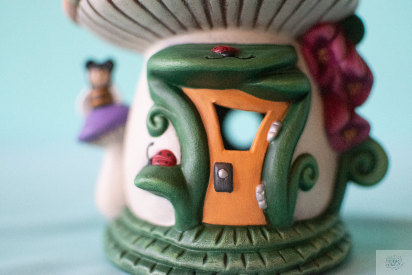 Enchanting Rainbow Ceramic Fairy Mushroom House: Garden Decor, Patio Accessory & Tea Light Holder