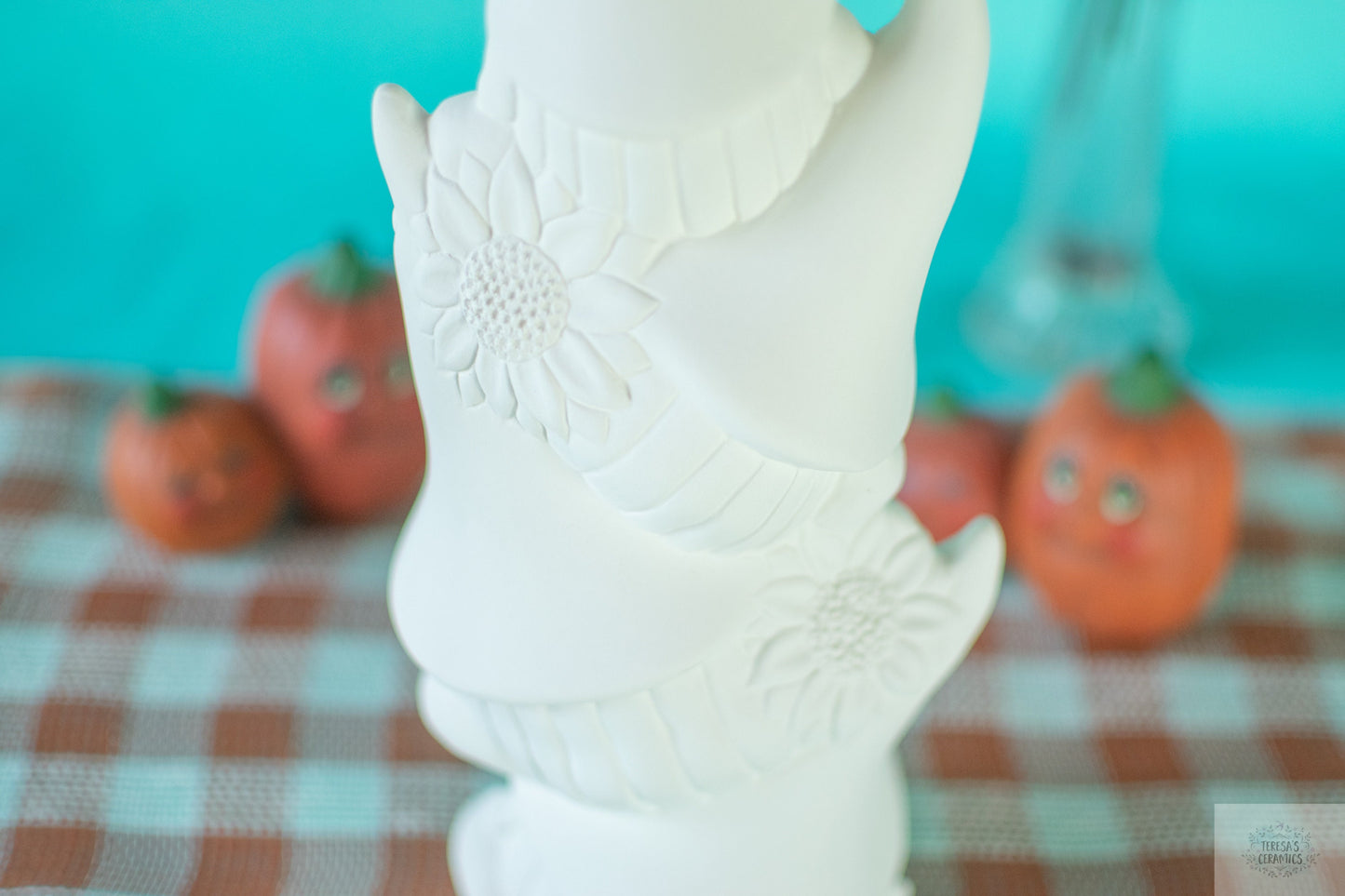 Sunflower Stack Gnomes: Whimsical Fall Garden Decor & Thanksgiving Centerpiece for Woodland Enthusiasts