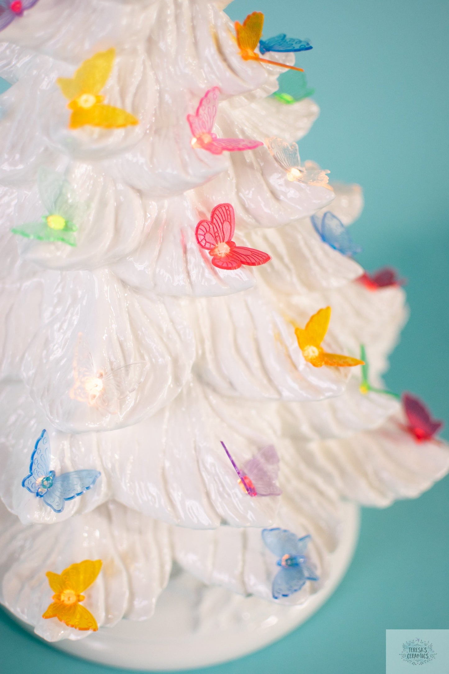 Vintage-Inspired Ceramic Butterfly Tree: Colorful Spring Decor for Easter, Christmas & Garden Gifts