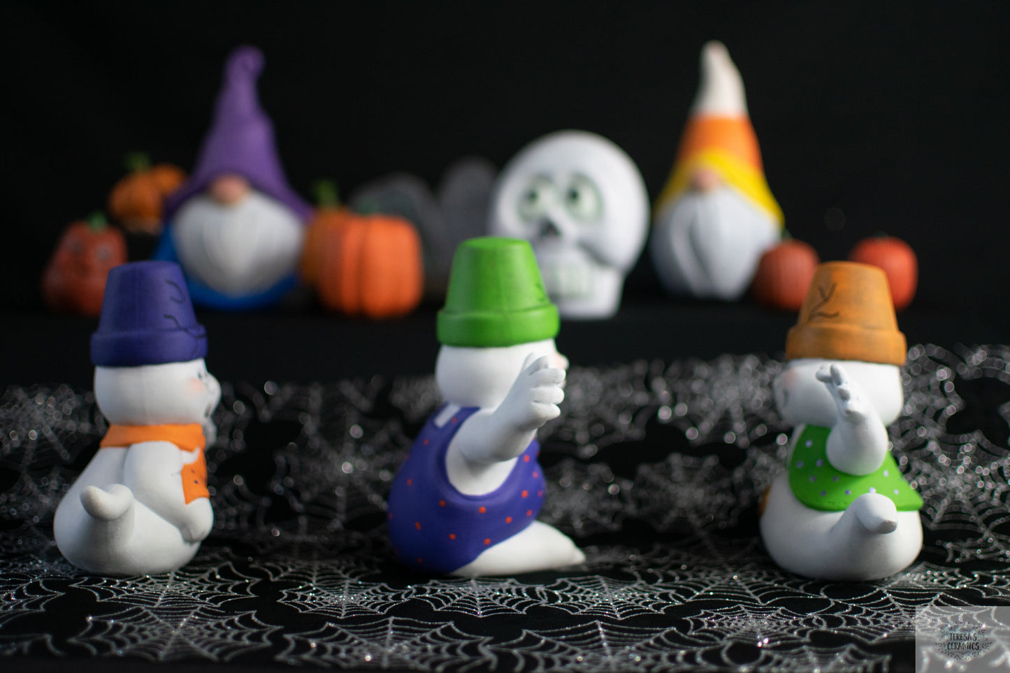 Whimsical Ceramic Ghost Trio: Terracotta Garden Statues, Indoor Decor & Halloween Cake Toppers
