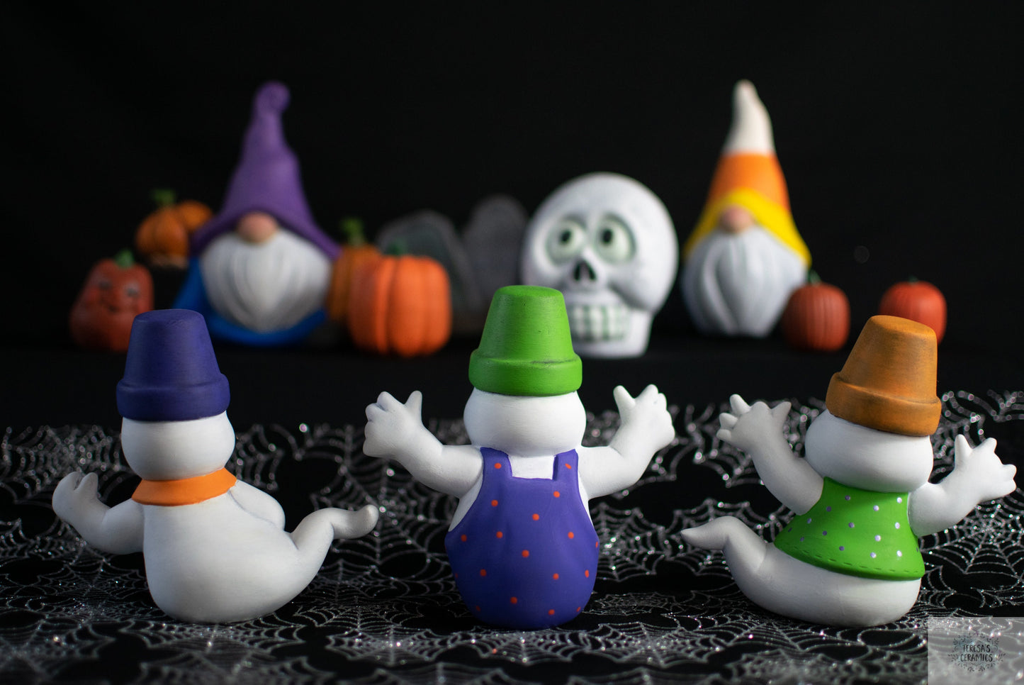 Whimsical Ceramic Ghost Trio: Terracotta Garden Statues, Indoor Decor & Halloween Cake Toppers