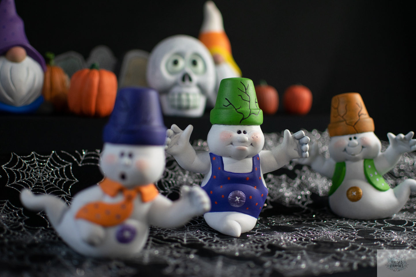 Whimsical Ceramic Ghost Trio: Terracotta Garden Statues, Indoor Decor & Halloween Cake Toppers