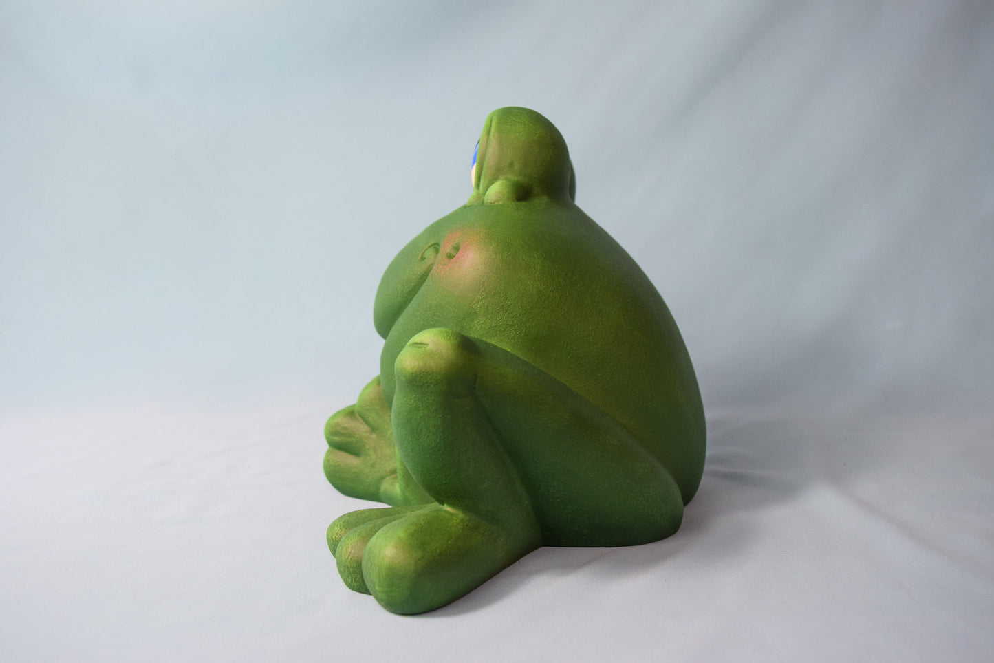 Jumbo Ceramic Smiling Green Tree Frog Figurine for Garden, Patio, and Yard Decor - Praying Outdoor Sculpture