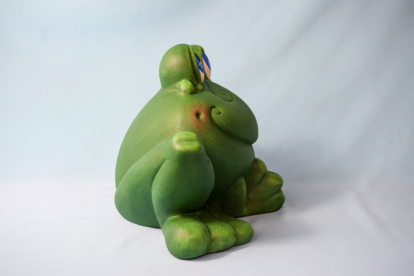Jumbo Ceramic Smiling Green Tree Frog Figurine for Garden, Patio, and Yard Decor - Praying Outdoor Sculpture