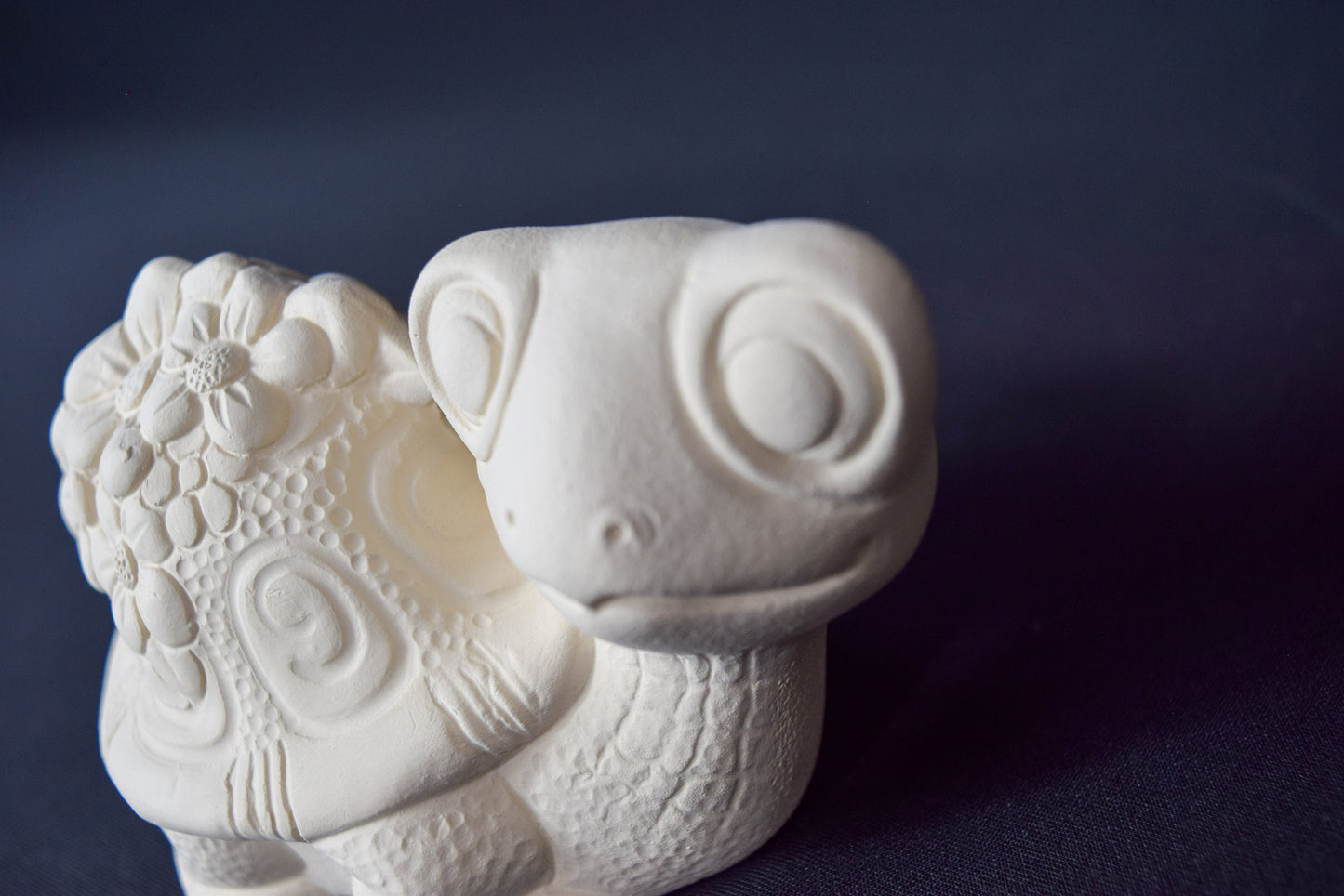 Unpainted Ceramic Flower Turtle Figurine - DIY Paint Kit for Kids' Art Party & Garden Decor