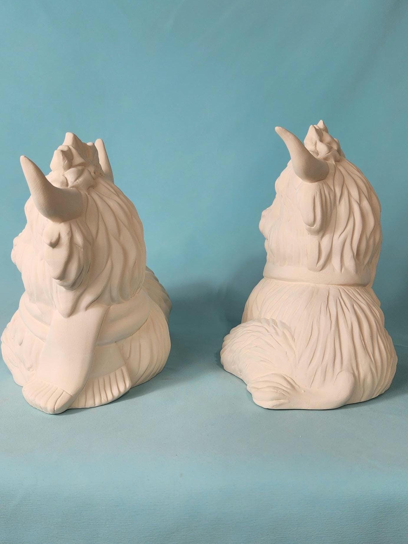 Highland Christmas Cows Ceramic Figurines: Unpainted Bisque Scottish Cattle Ornaments for DIY Crafts