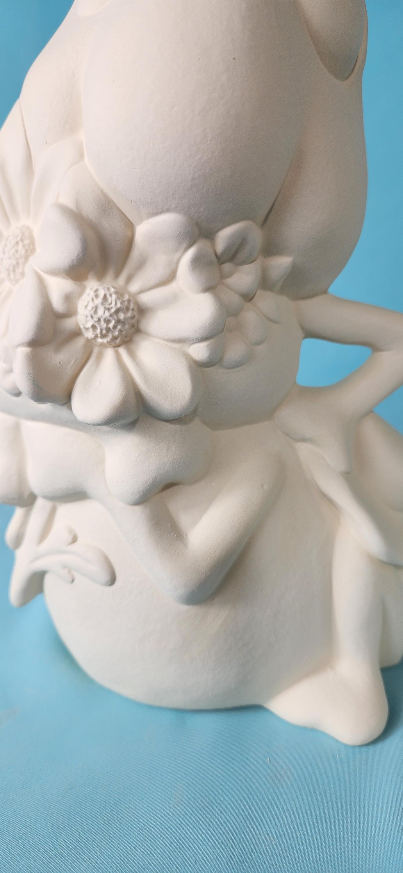 DIY Paintable Ceramic Ant Sculptures: Bisque Garden Decor for Picnic, Yard, Patio & Outdoor Art Projects