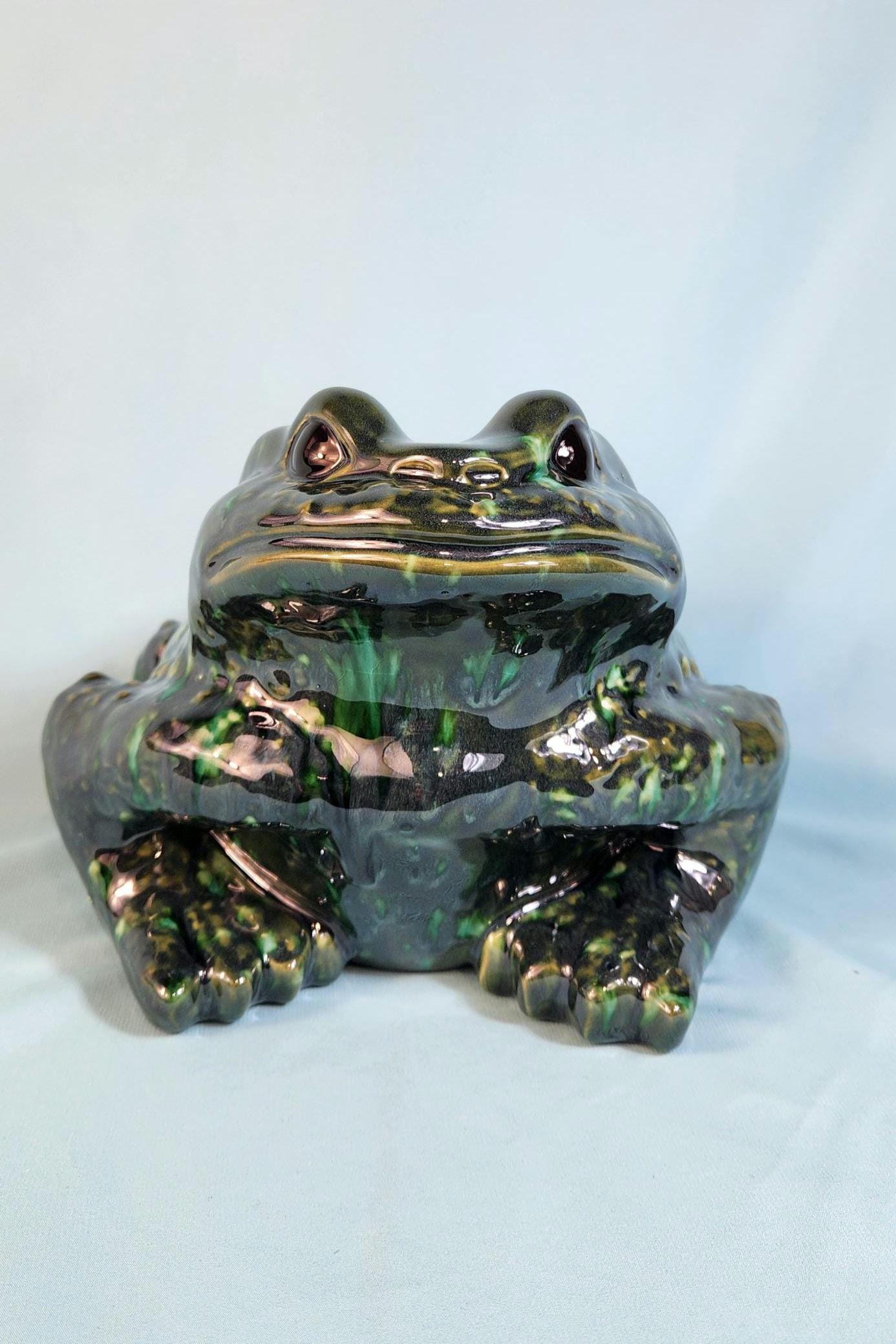 Vintage Peacock Green Glazed Arnel Toad Statue - Unique Garden Sculpture & Home Decor Gift