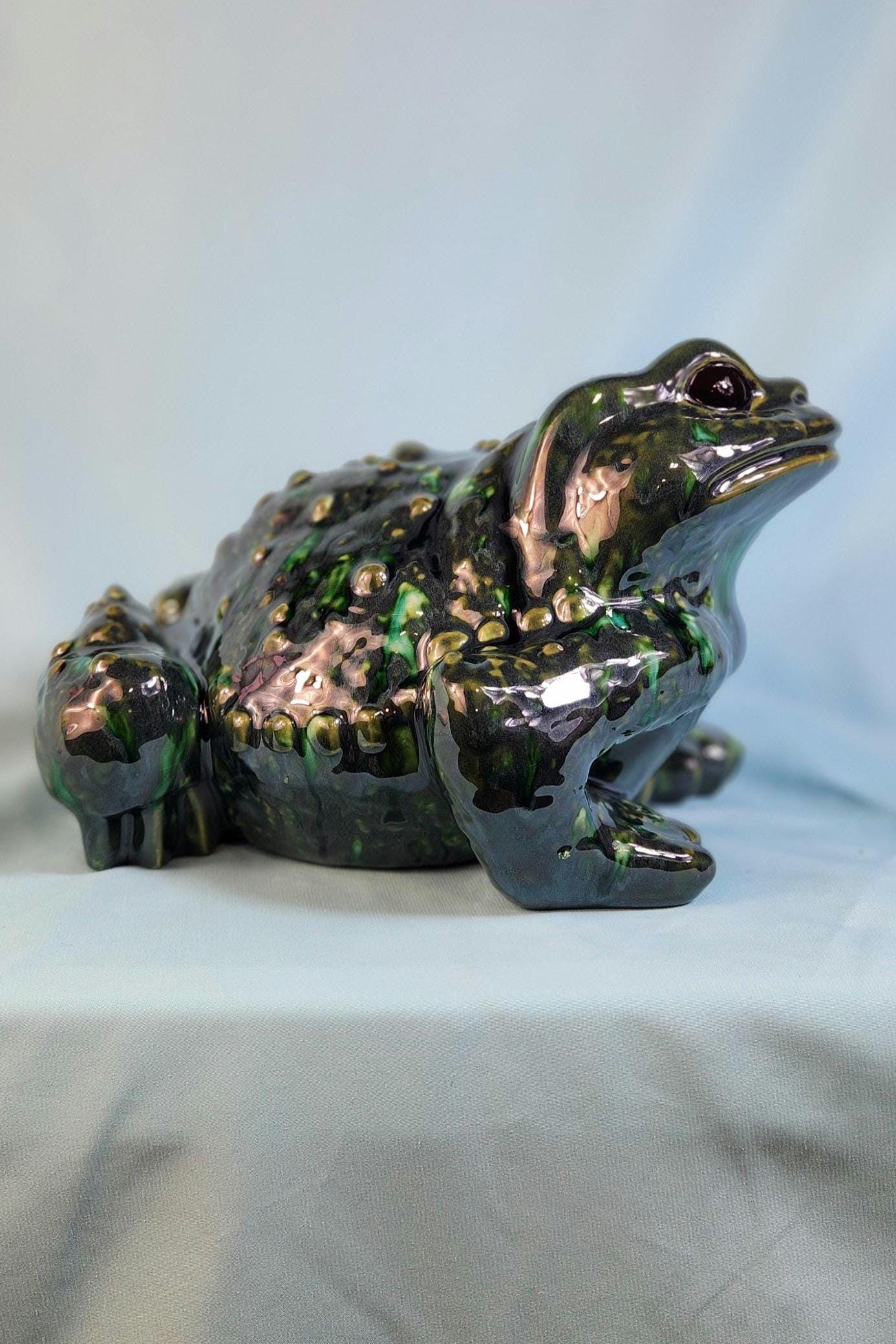 Vintage Peacock Green Glazed Arnel Toad Statue - Unique Garden Sculpture & Home Decor Gift