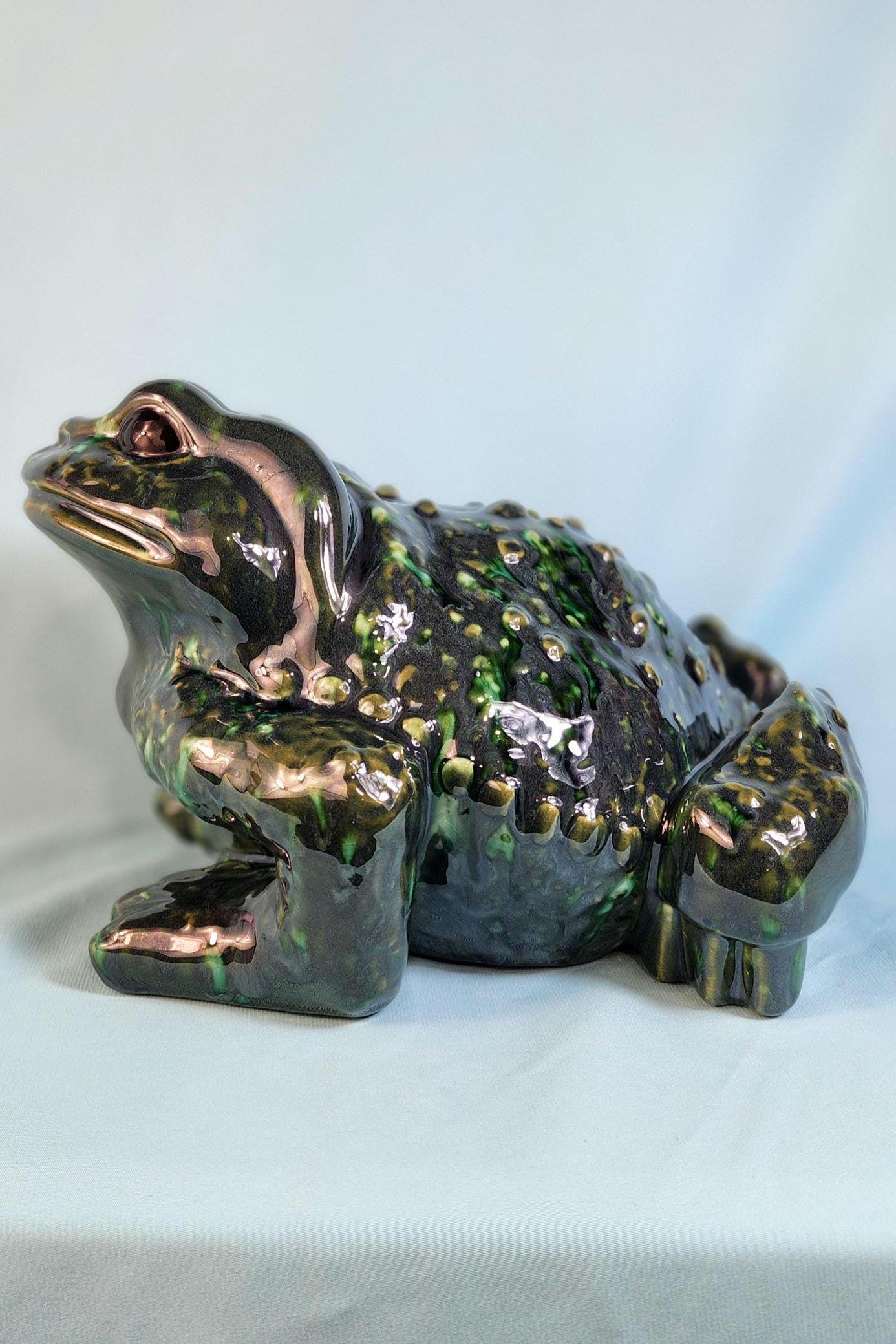 Vintage Peacock Green Glazed Arnel Toad Statue - Unique Garden Sculpture & Home Decor Gift