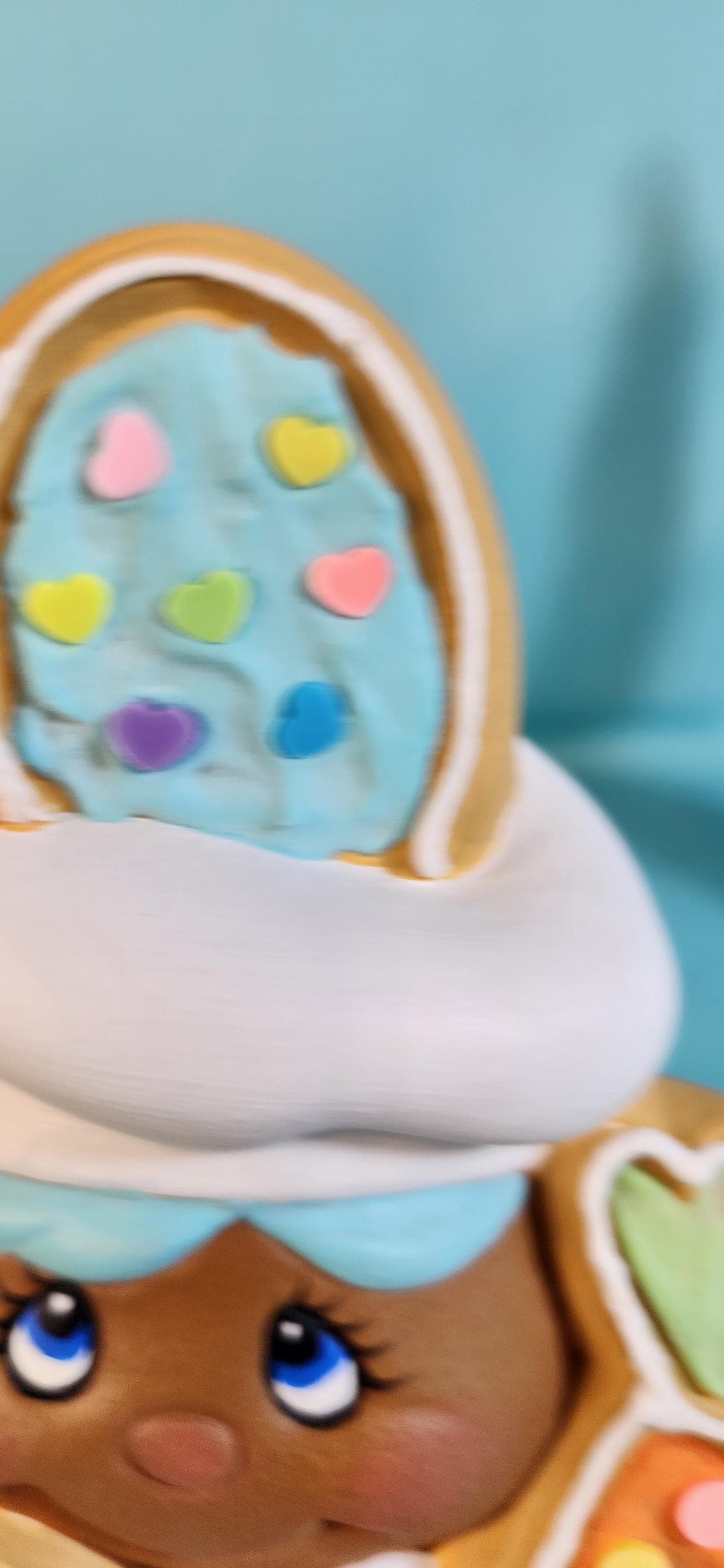 Easter Ceramic Gingerbread Baker Figurine: Festive Cookie Chef with Bunny & Carrot Decoration