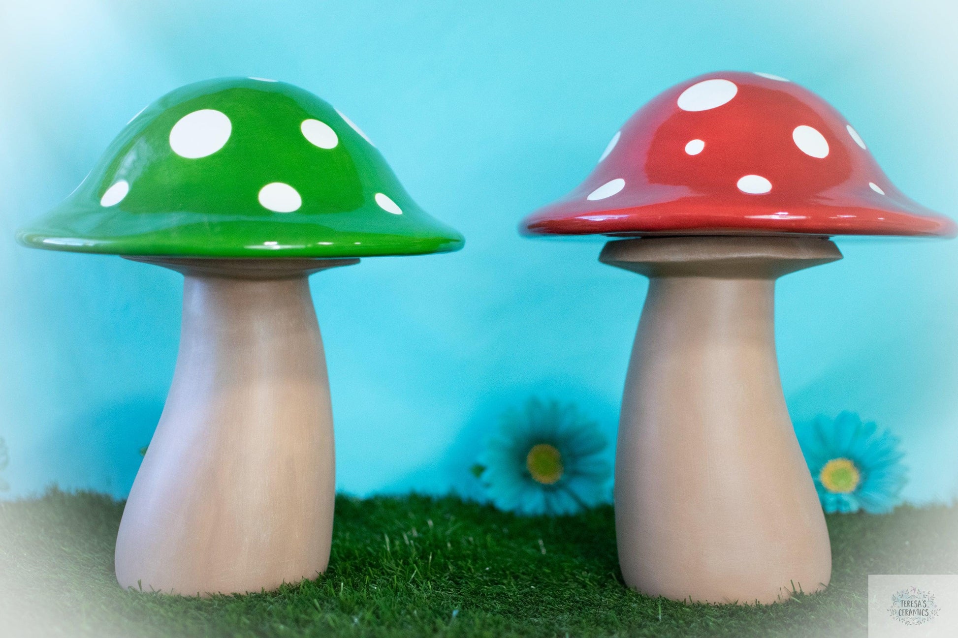 Gigantic Mushrooms | XL and Large Garden Mushrooms - Teresa's Ceramics