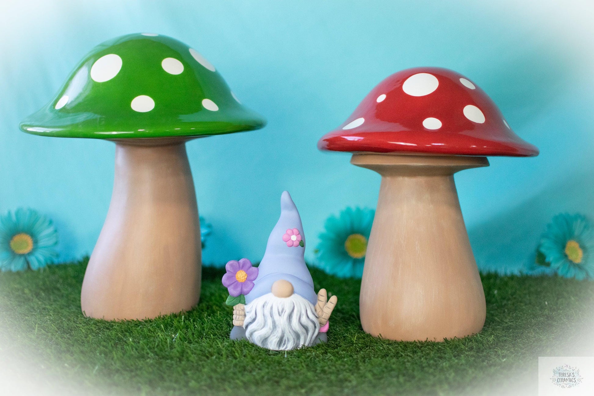 Gigantic Mushrooms | XL and Large Garden Mushrooms - Teresa's Ceramics