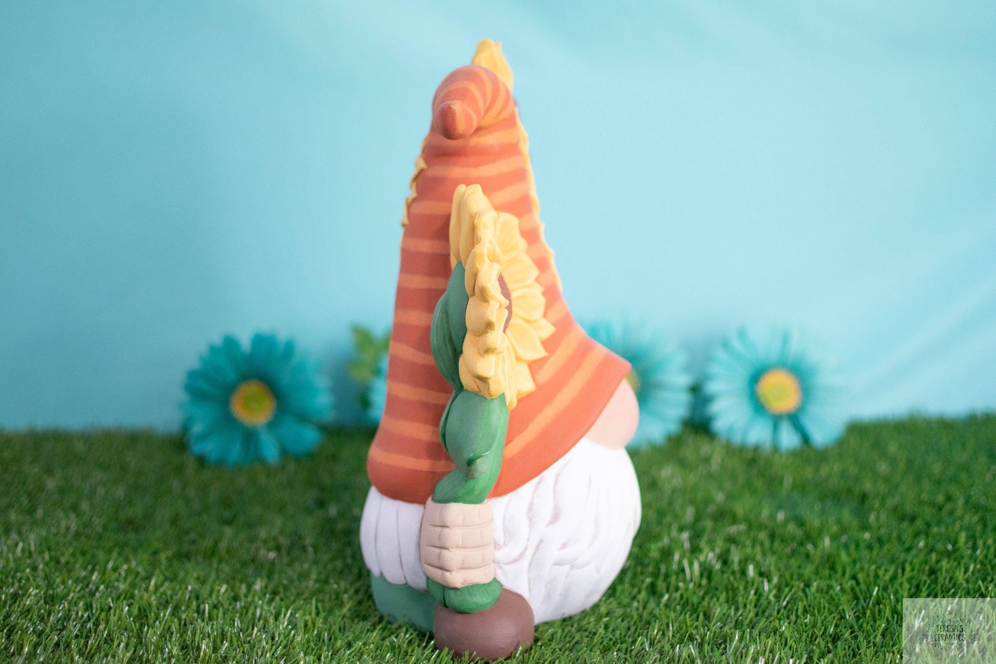 Sunflower Gnome | Large Garden Gnome | Sunny The Gnome - Teresa's Ceramics
