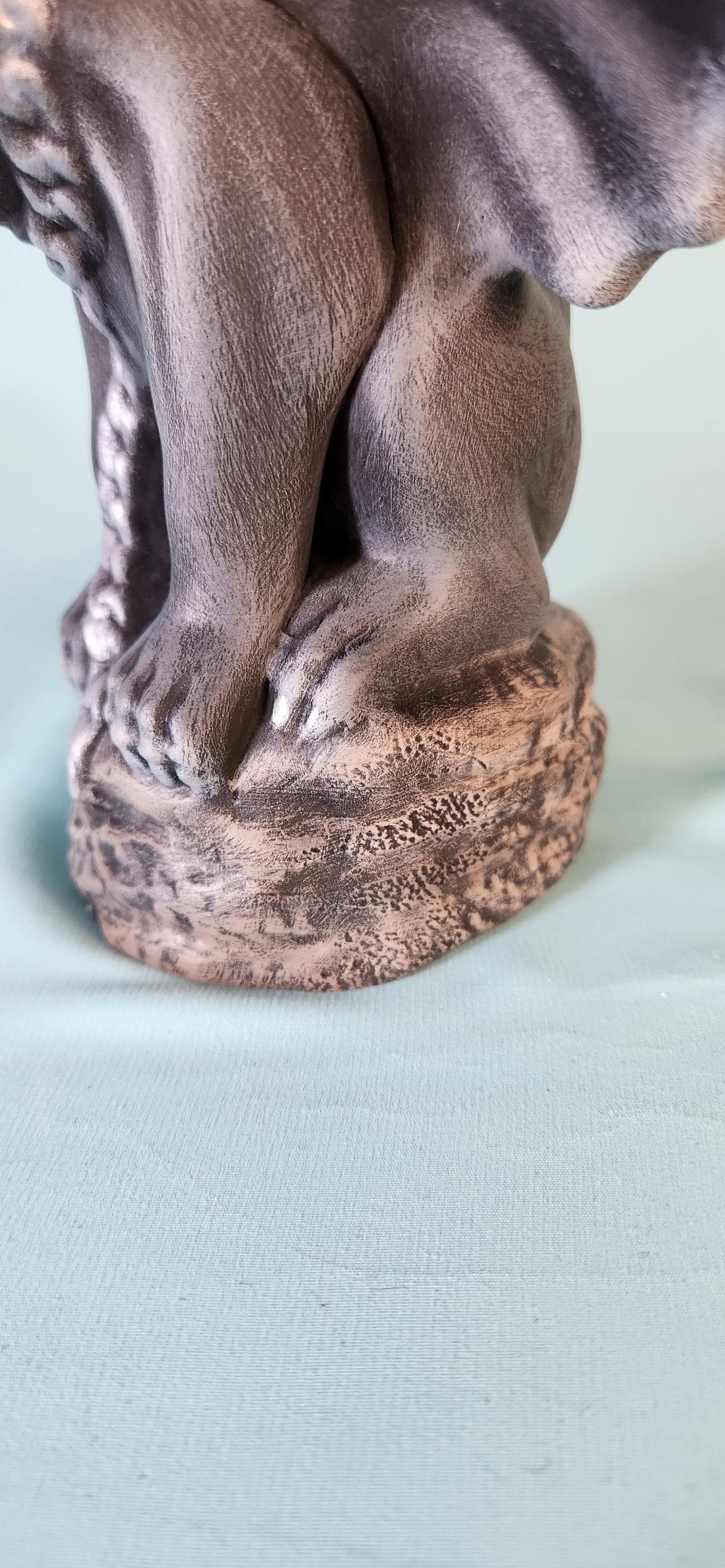 Renaissance Winged Bulldog Gargoyle Statue: Gray Mythical Creature for Garden, Halloween & Spooky Decor