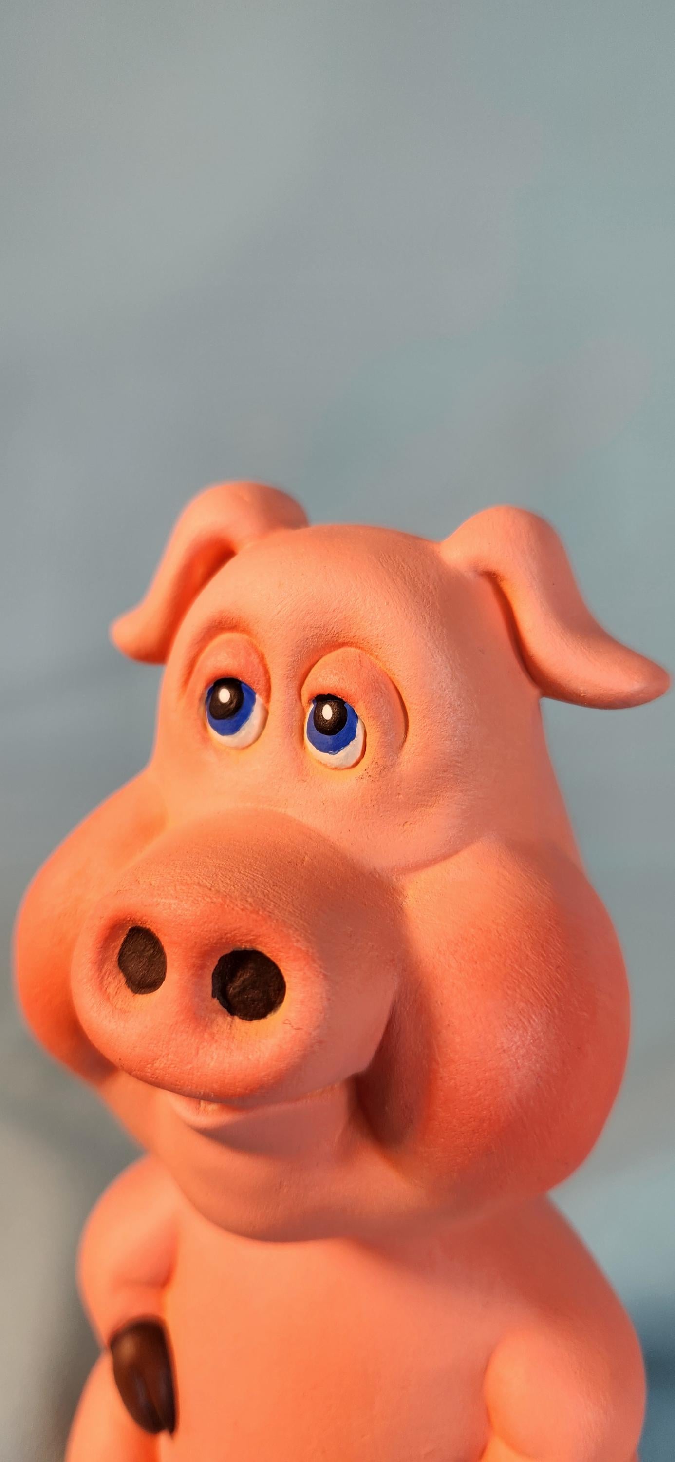 Adorable Chubs Pig Bobblehead Figurine - Cute Farmyard Animal Desk Decor with Nodding Head