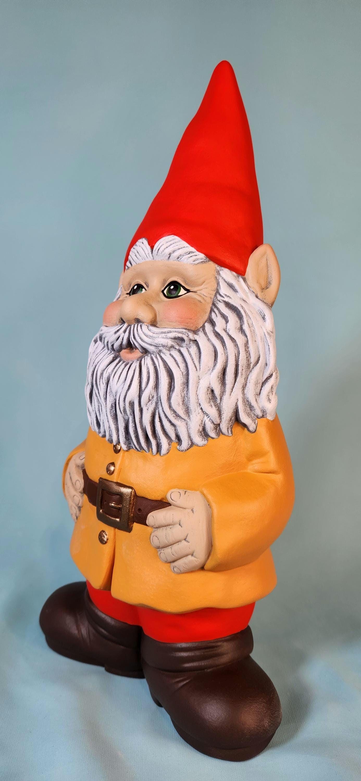 Garden Gnome Outdoor Statue - Yard Art Garden Decor - Ceramic Gnome figurine