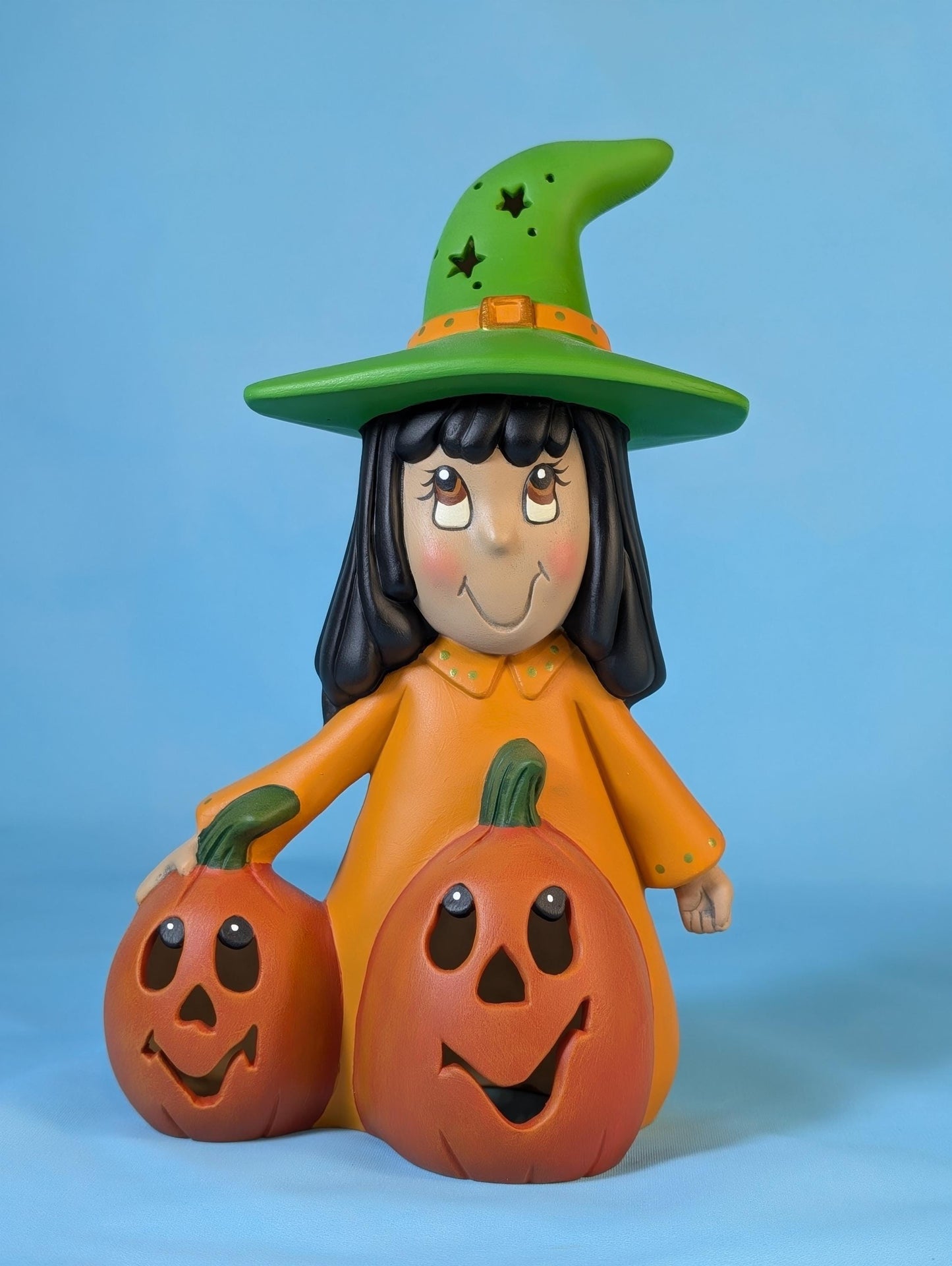 Illuminated Halloween Pumpkin Witch Decoration: Spooky Cute Light-Up Decor for Festive Ambiance