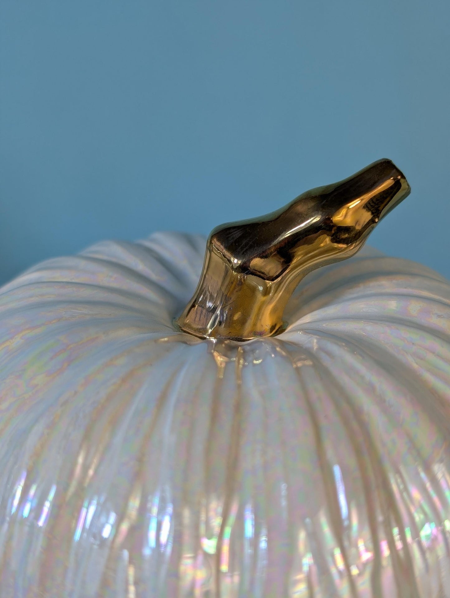 Iridescent Ceramic Pumpkins: Gilded Mother-of-Pearl Glazed Autumn Decor