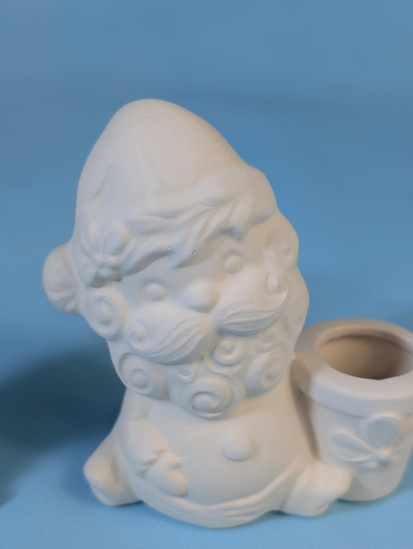 Adorable DIY Santa Claus Candle Holders - Paintable Christmas Decor Set for Festive Crafting