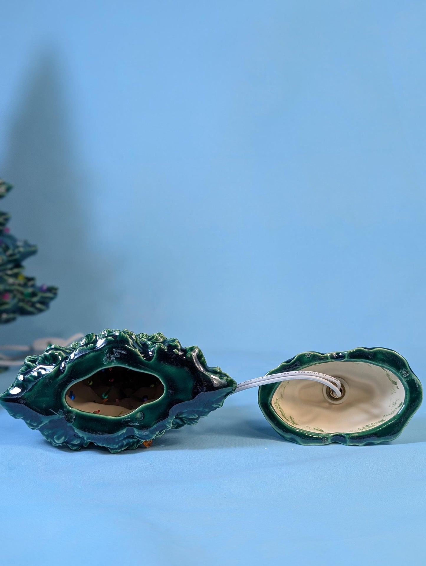 Tampa Bay Bluegrass-Inspired Low Profile Christmas Tree Topper - 15.5 inch Holiday Decoration