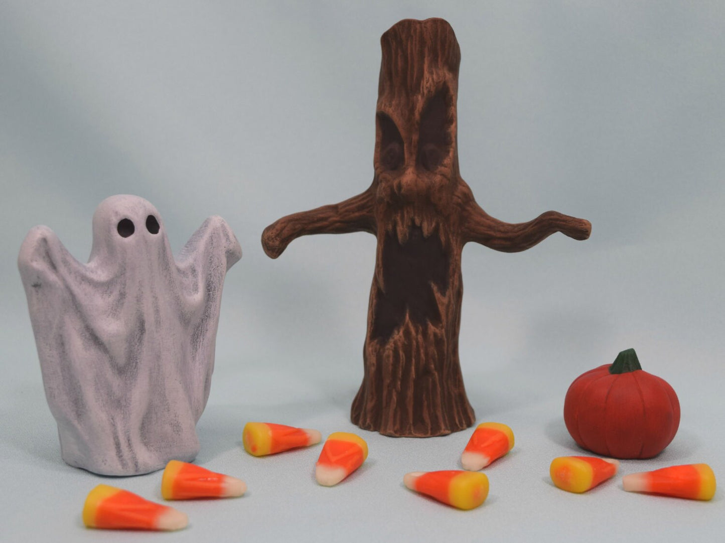 Spooky Tree Halloween Decoration - Ceramic Halloween Tree - Spooky Fairy House Accessories - Small Halloween Tree character - Spooky Decor