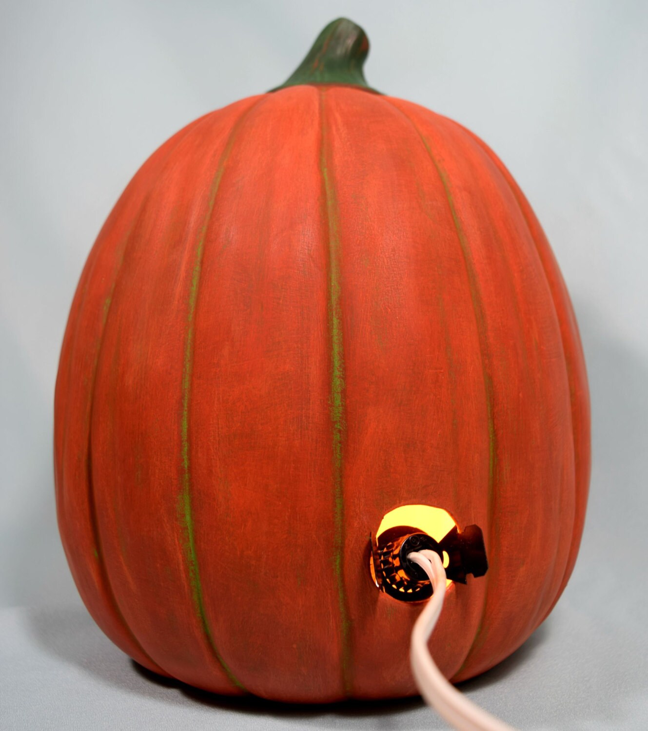 Retro Halloween Witch Pumpkin Light - Spooky Fall Decor - Creepy Jack-o'-Lantern with Big Eyes