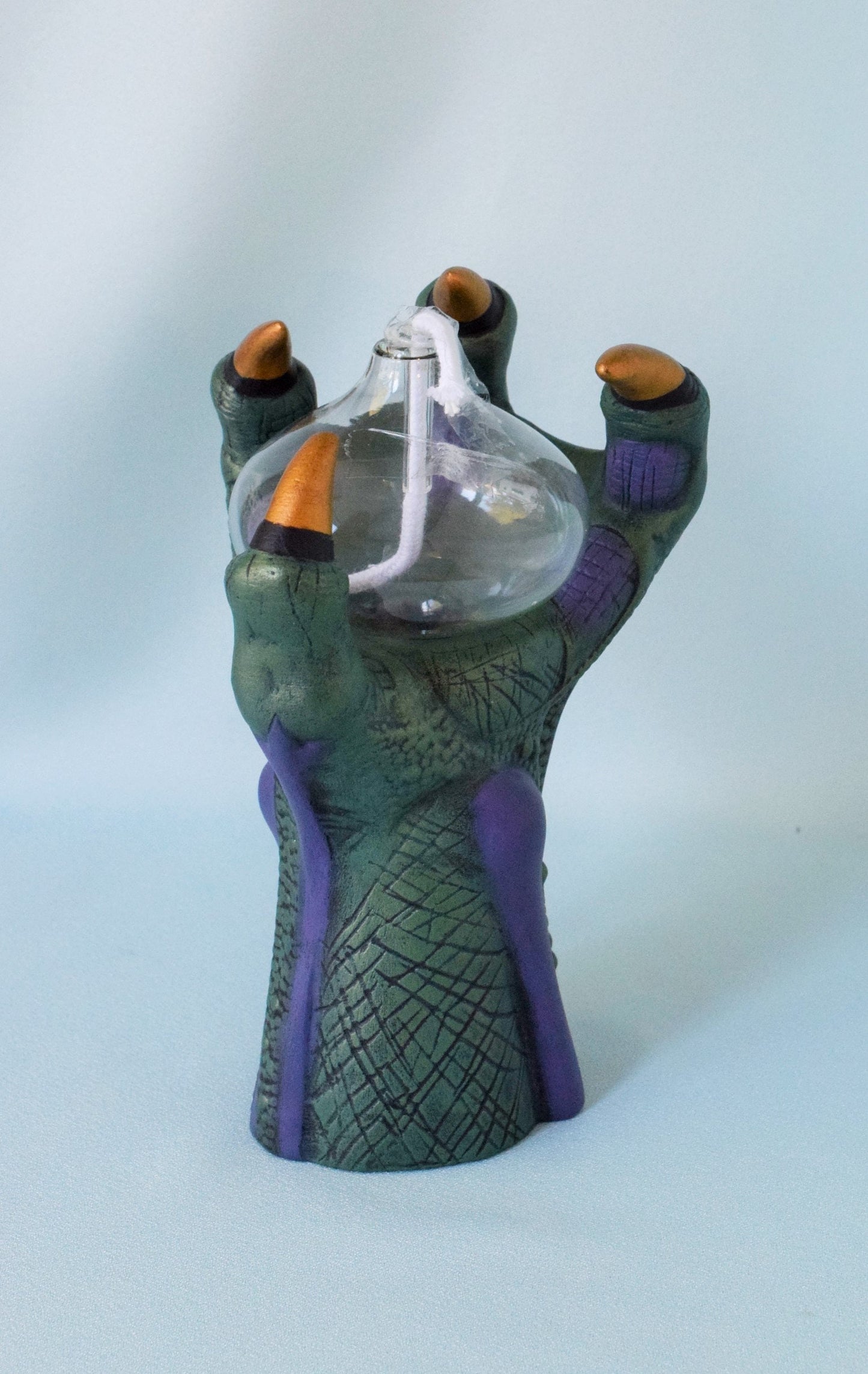 Dragons Claw Oil Lamp