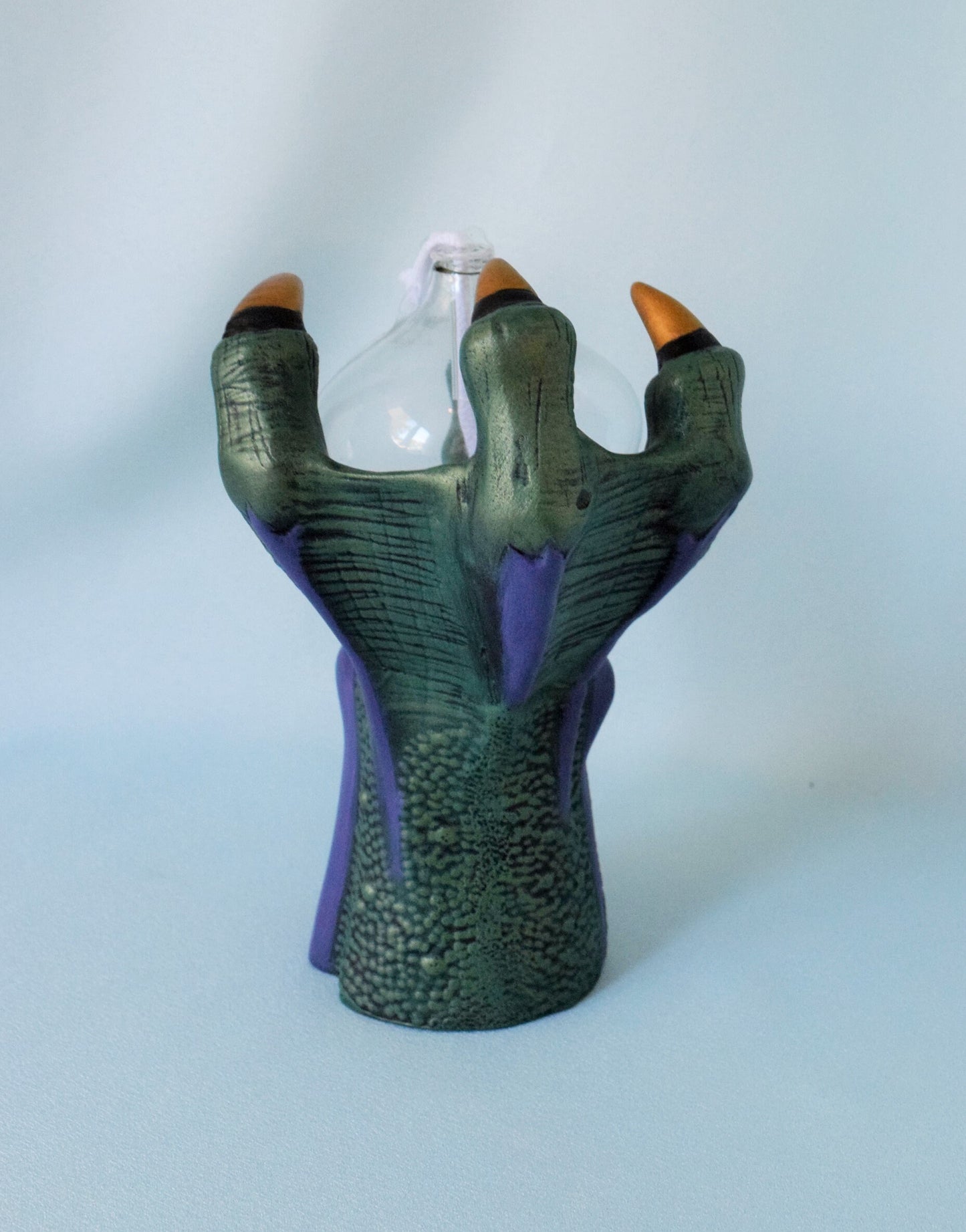 Dragons Claw Oil Lamp