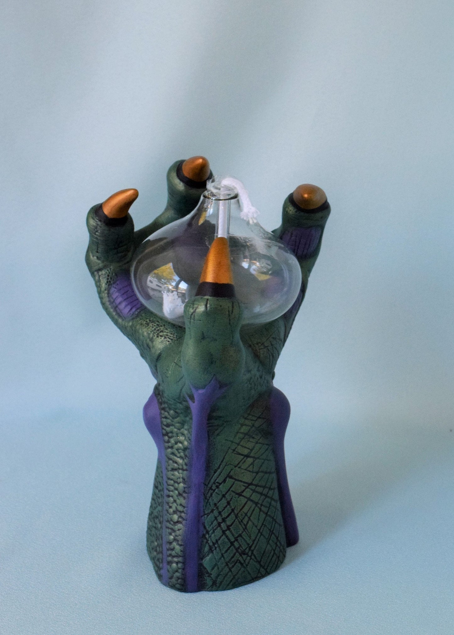 Dragons Claw Oil Lamp