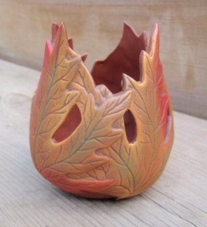 Ceramic Maple Leaf Candle Holder: Autumn Wedding Centerpiece | Fall Decor for Tables & Celebrations