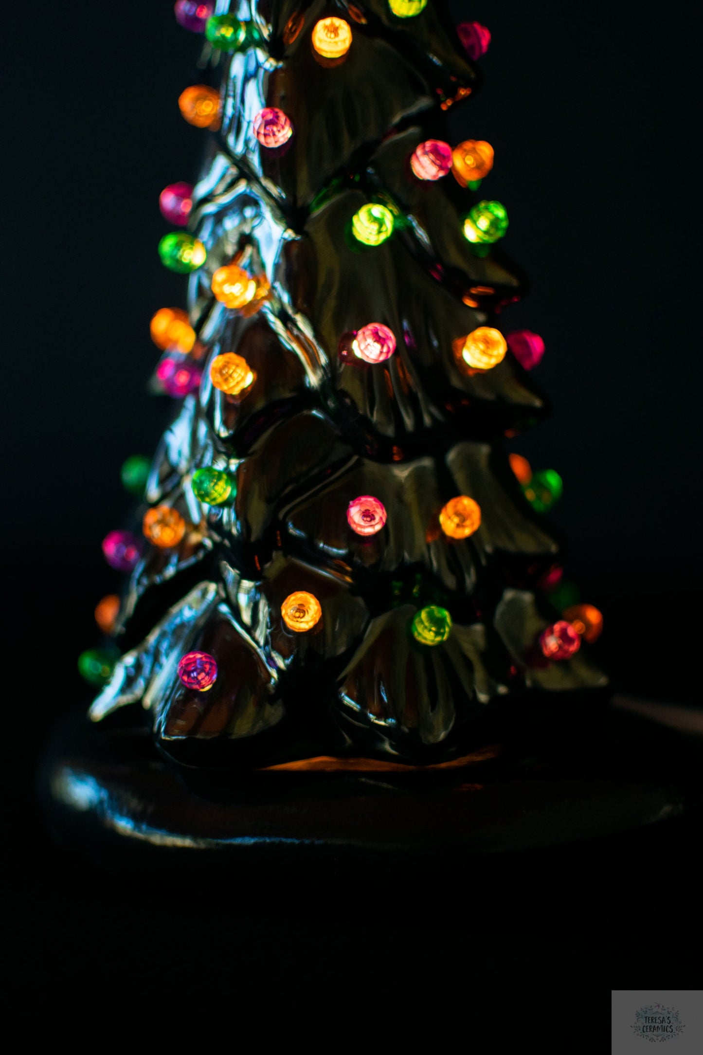 Spooky Halloween Tree | Wispy Pine Light