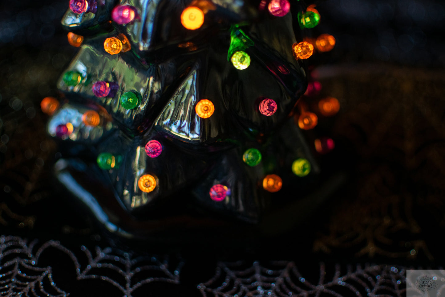Spooky Halloween Tree | Wispy Pine Light