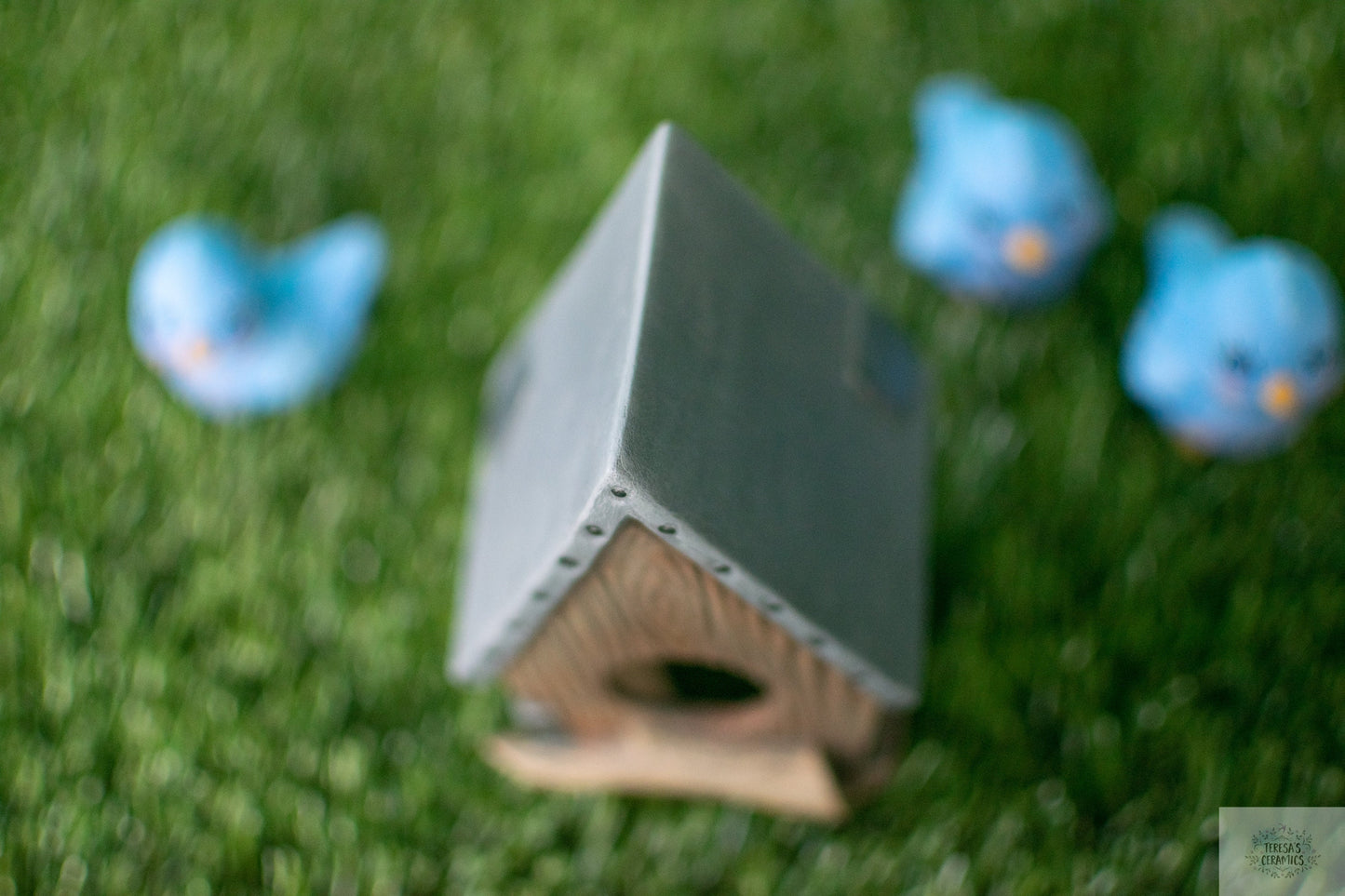 Unique Handcrafted Outdoor Birdhouse Sculpture: Garden Art & Yard Decor for Nature Lovers