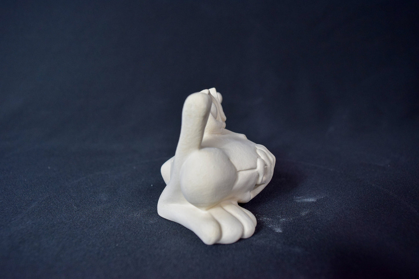 DIY Unpainted Ceramic Frog Figurine - Paint Party Kit for Kids, Garden Decor, Yard Art Sculpture