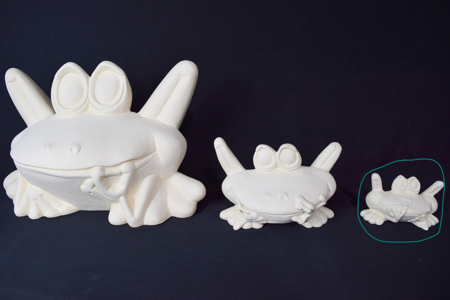 DIY Unpainted Ceramic Frog Figurine - Paint Party Kit for Kids, Garden Decor, Yard Art Sculpture