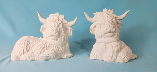 Highland Christmas Cows Ceramic Figurines: Unpainted Bisque Scottish Cattle Ornaments for DIY Crafts