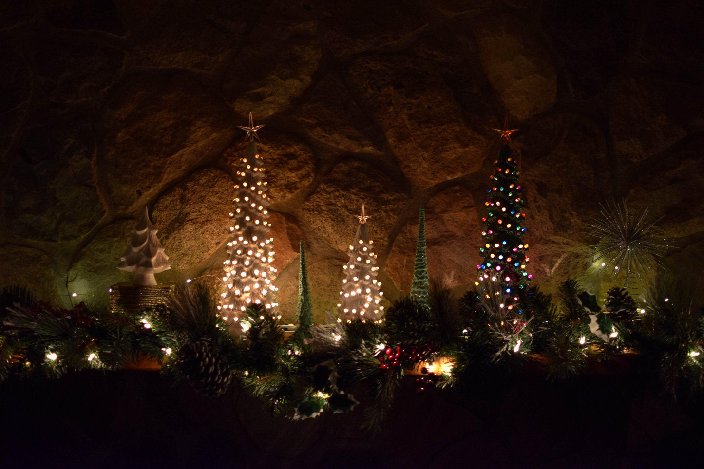 Ceramic Slim Christmas Tree | XS - Teresa&#39;s Ceramics