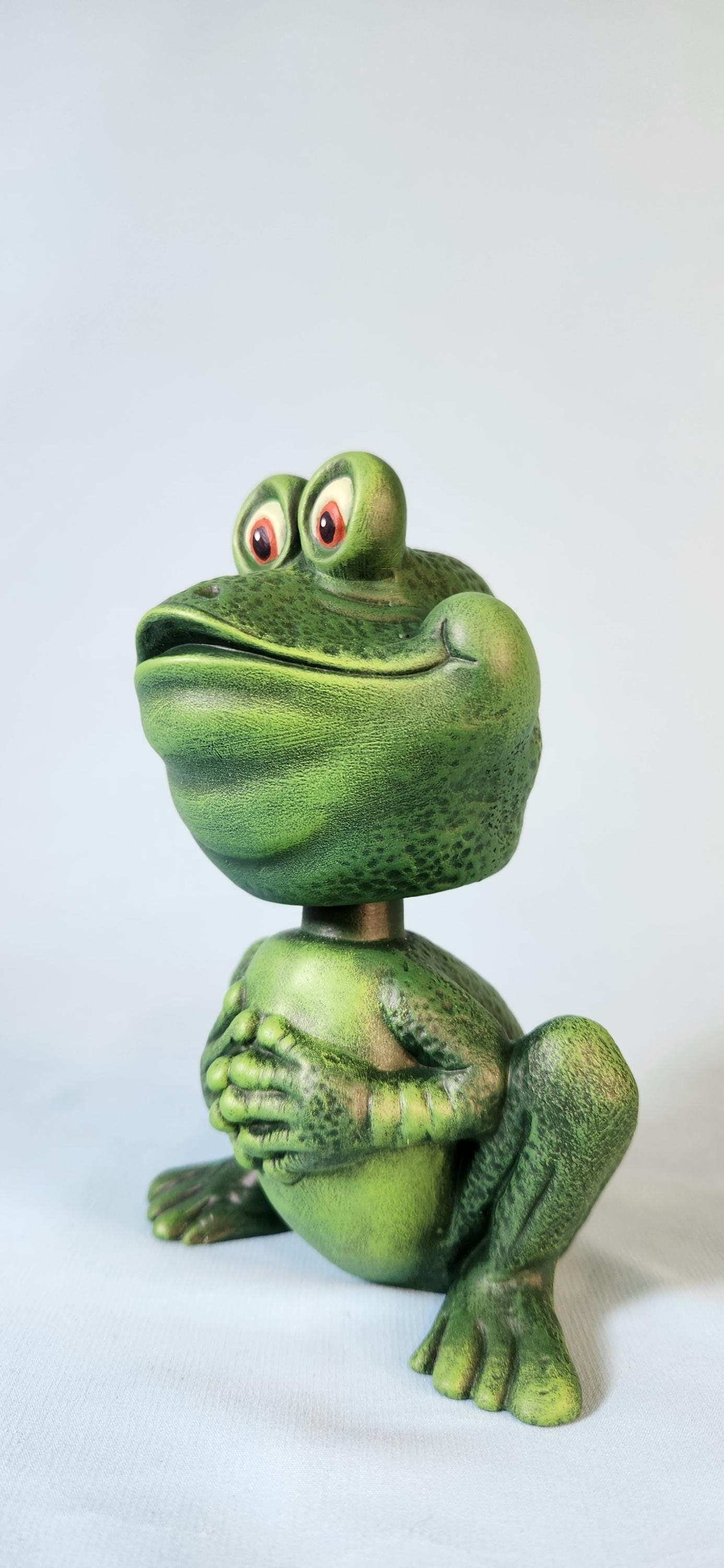 Ceramic Bobblehead Frog: Cute Collectible Nodder, Woodland Nursery Decor