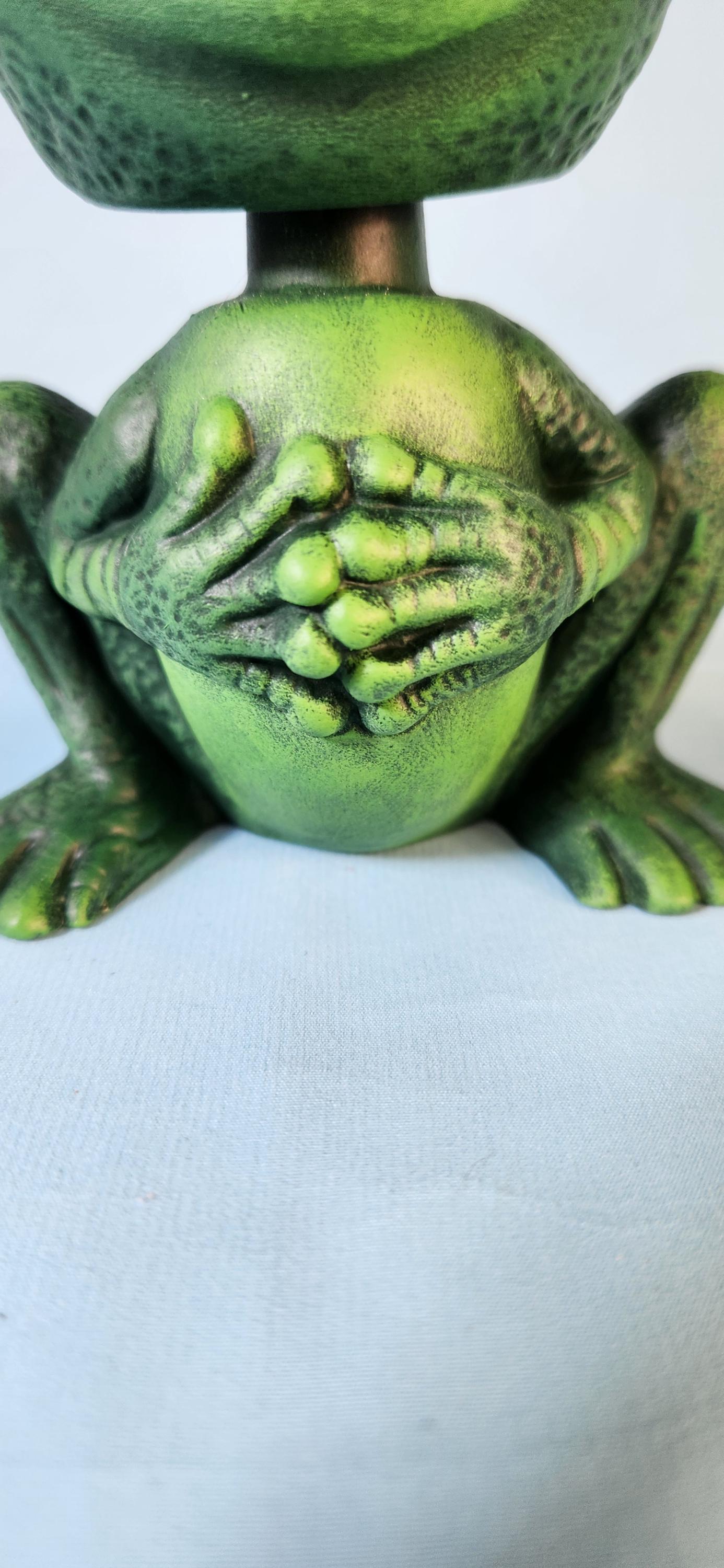 Ceramic Bobblehead Frog: Cute Collectible Nodder, Woodland Nursery Decor