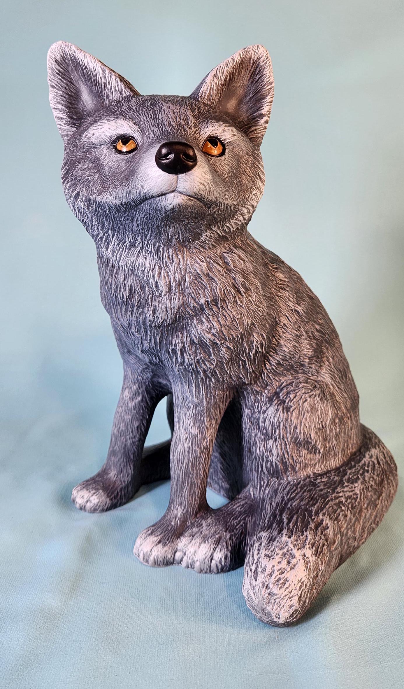 Lifelike Gray Woodland Fox Pair Sculpture - Handcrafted Forest Animal Figurines for Home Decor
